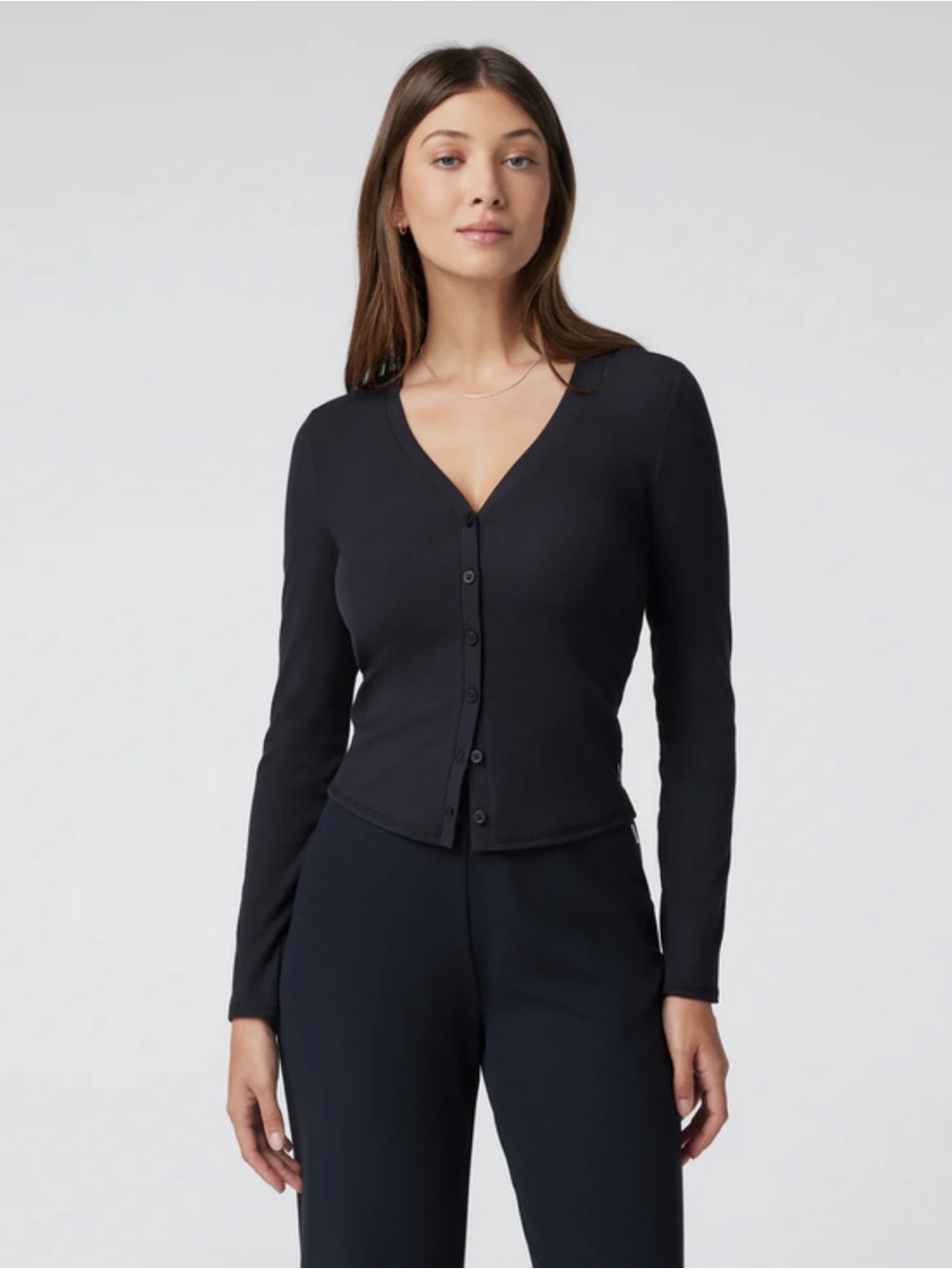 Vuori pose cardigan in black